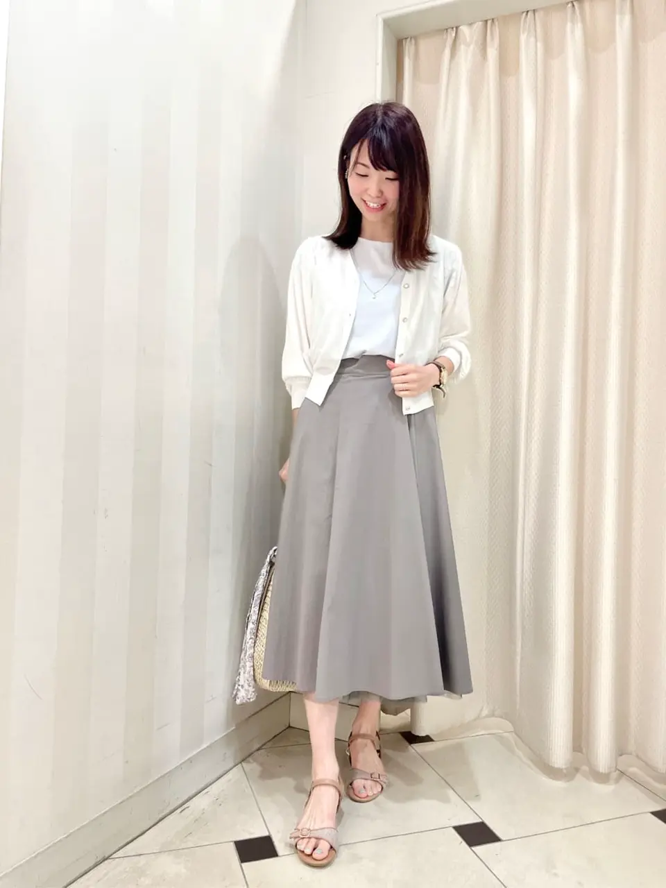 ANY SIS 金井 コーディネート画像