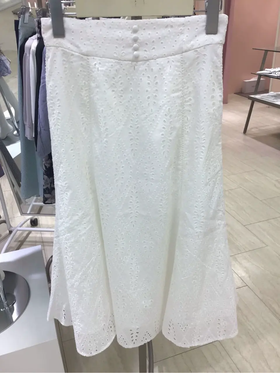 ANY SIS 森川 コーディネート画像