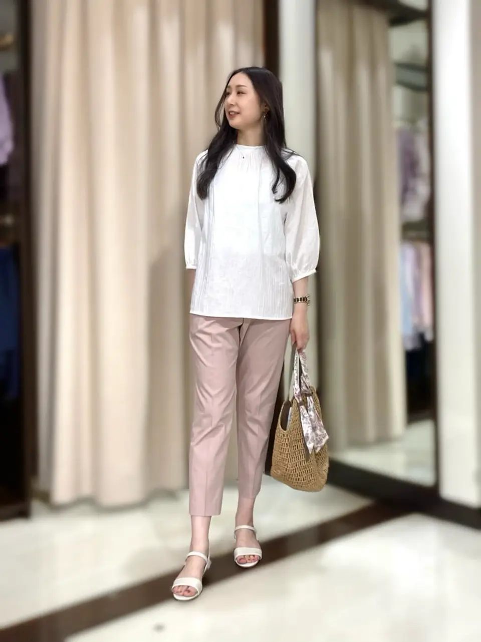 ANY SIS STAFF コーディネート画像