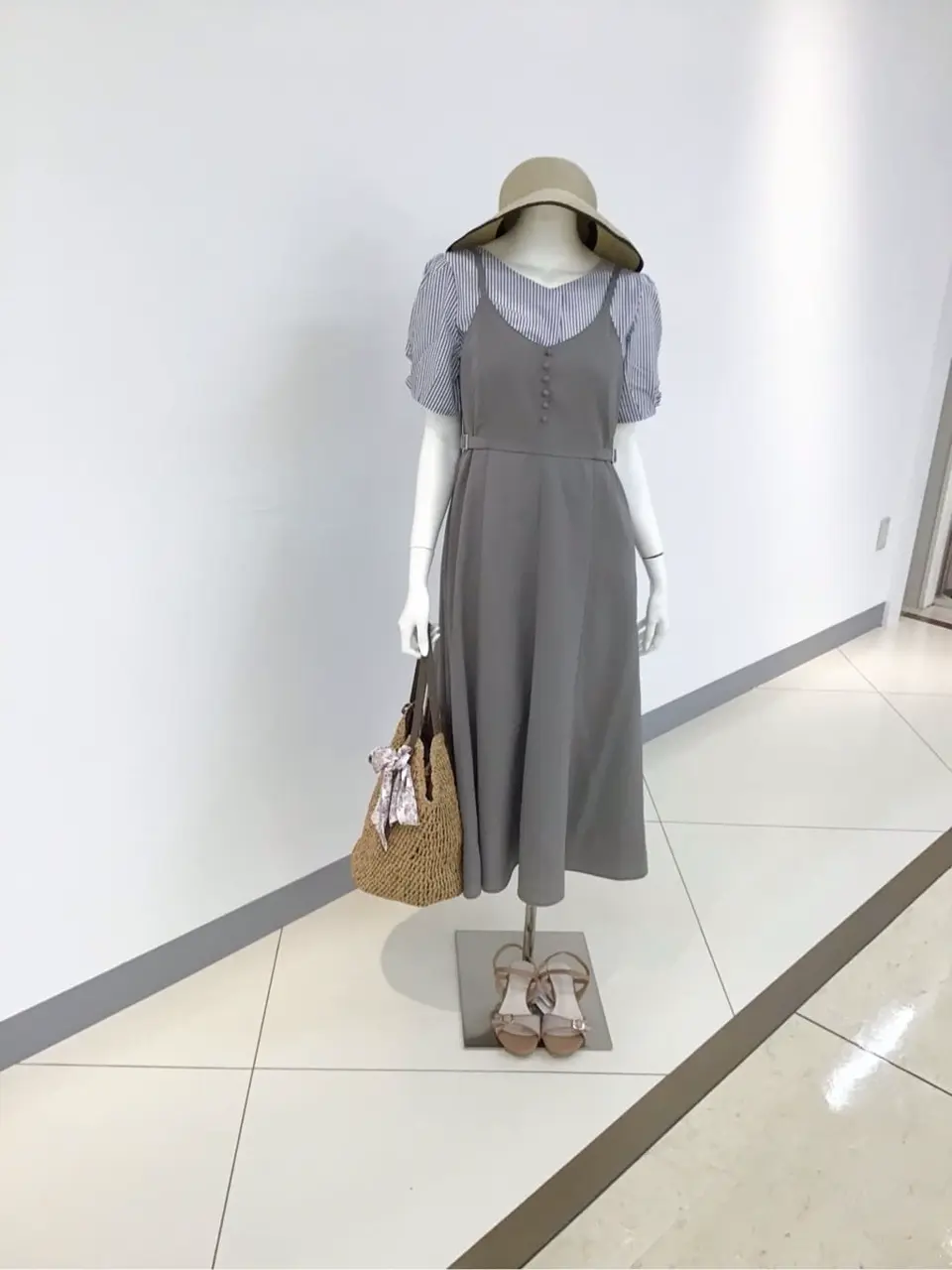 ANY SIS 本田 コーディネート画像