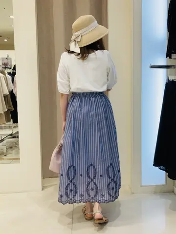 ANY SIS 川根　彩 コーディネート画像