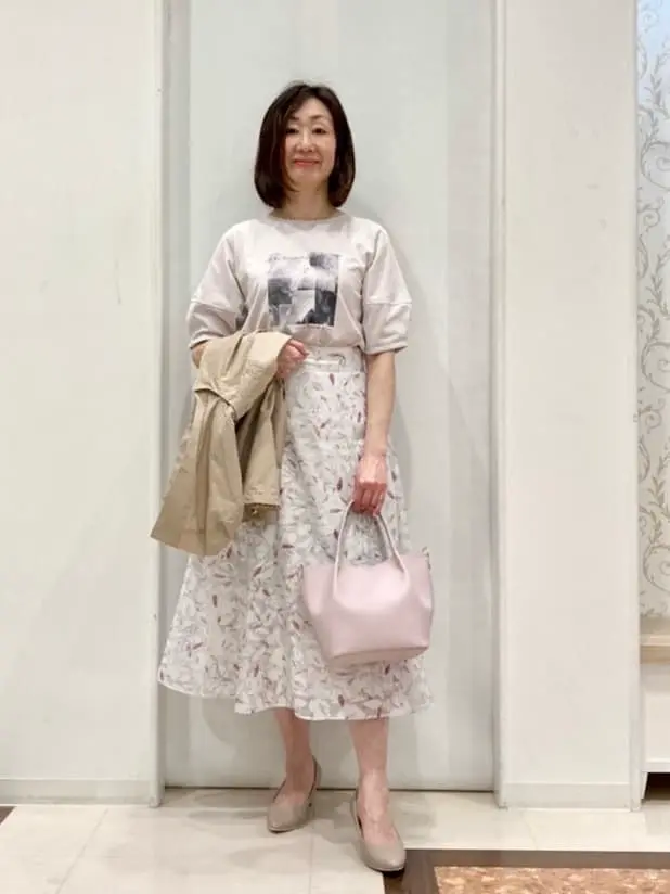 ANY SIS スタッフ コーディネート画像