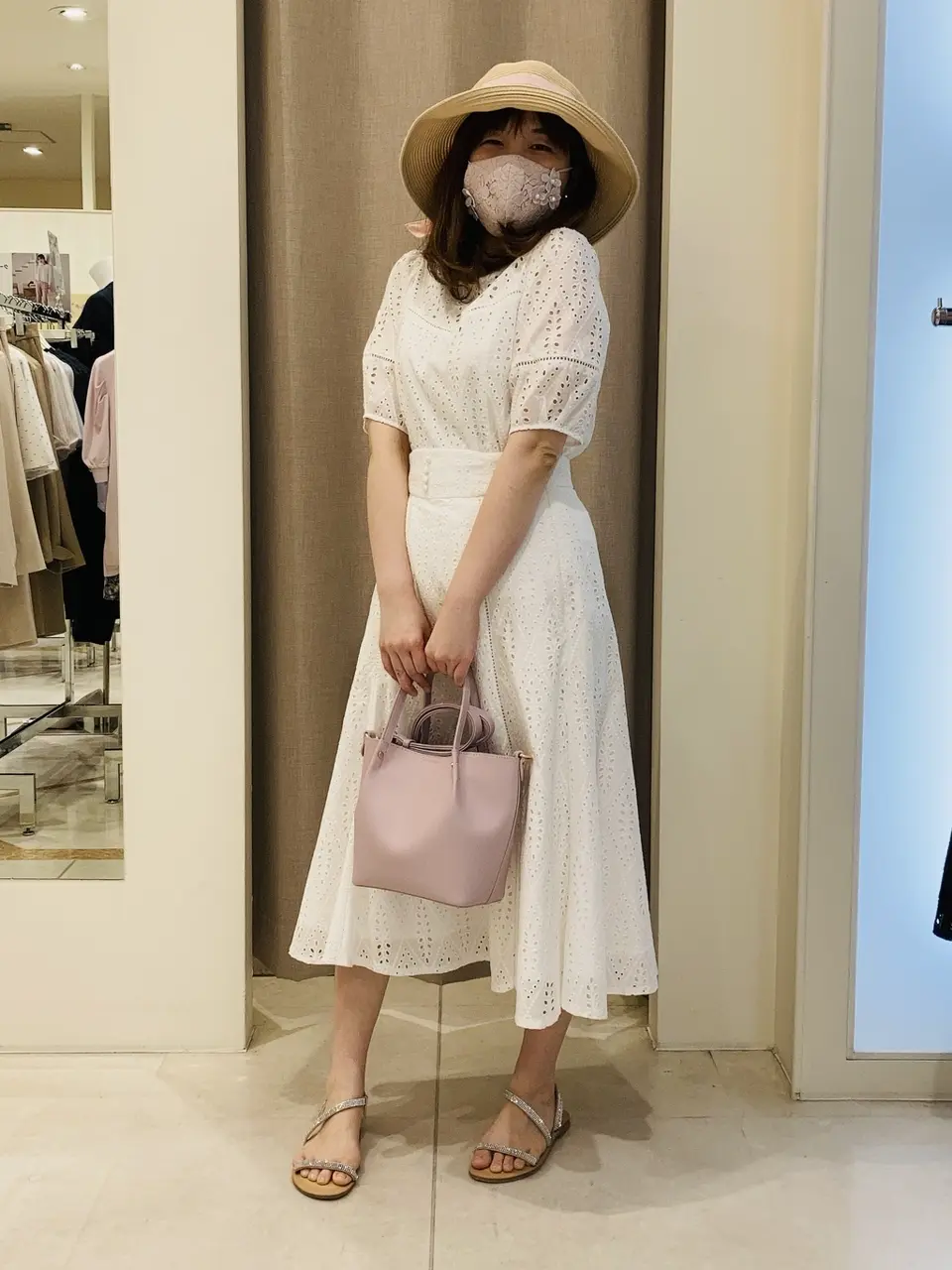 ANY SIS 川根　彩 コーディネート画像