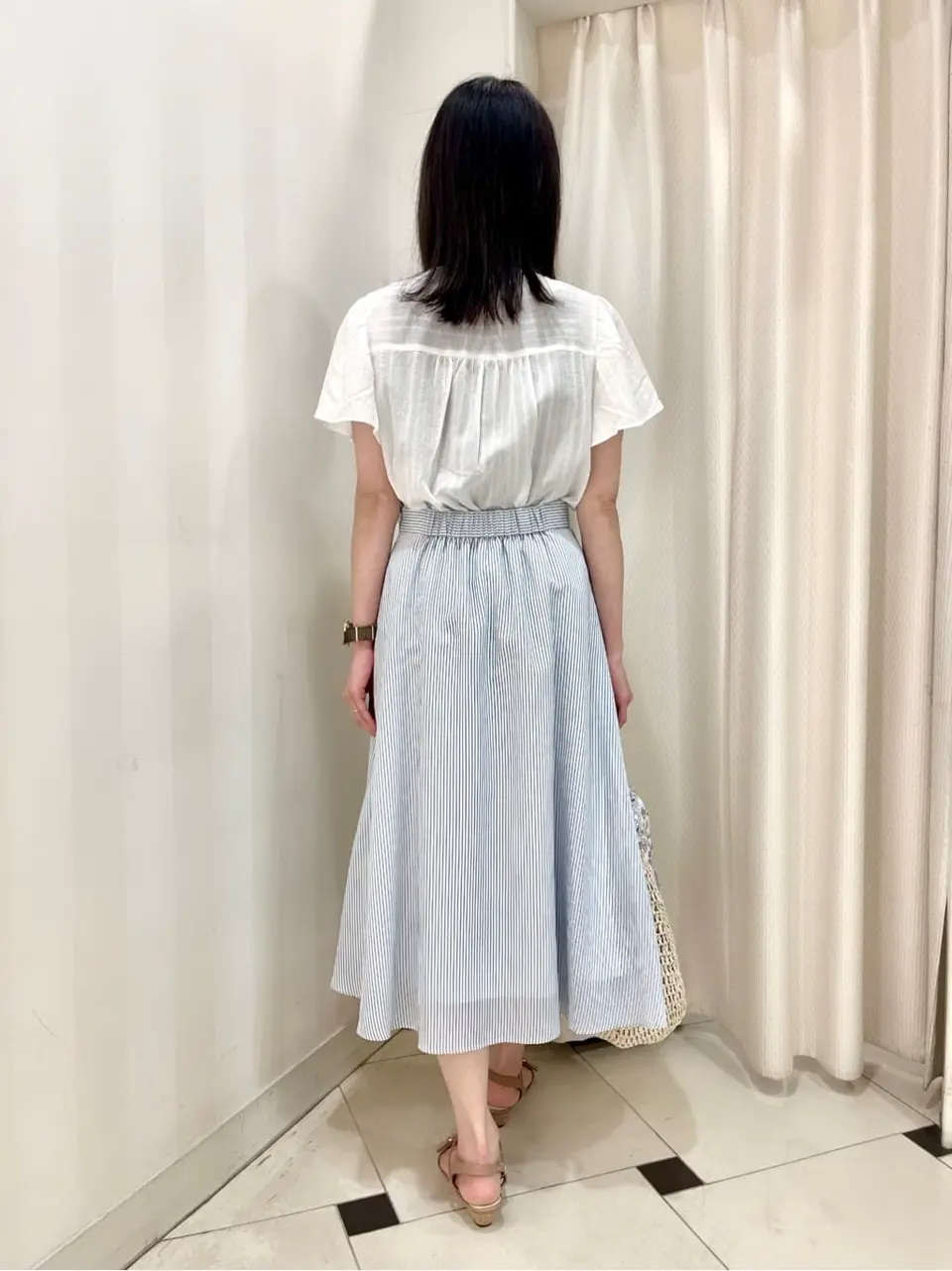 ANY SIS 金井 コーディネート画像