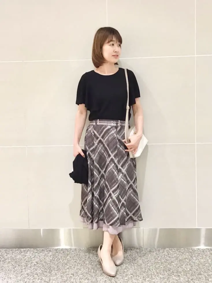 ANY SIS 浅野 コーディネート画像