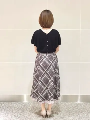 ANY SIS 浅野 コーディネート画像