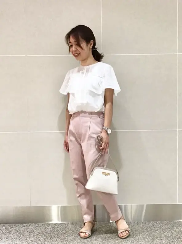 ANY SIS スタッフ コーディネート画像