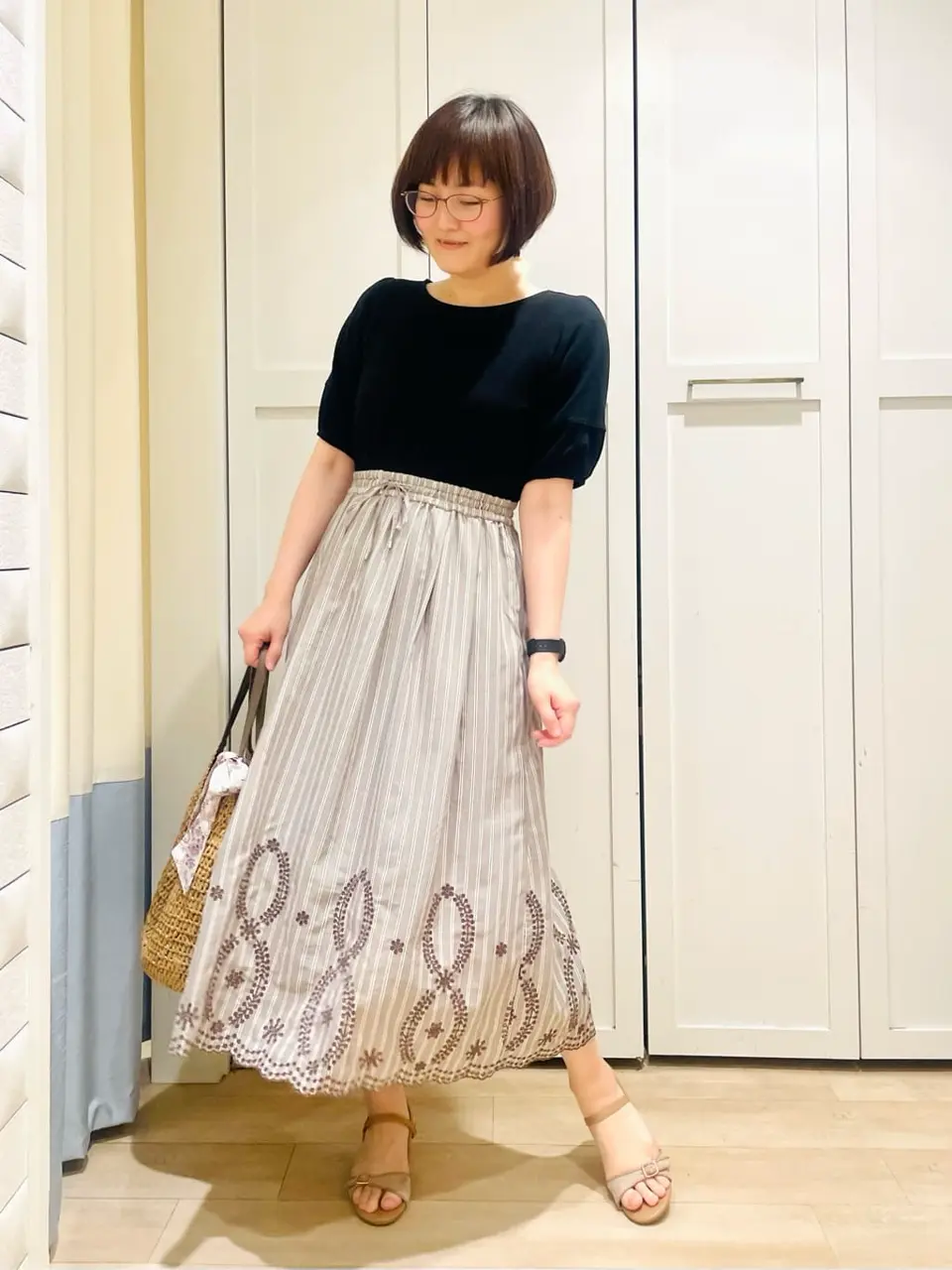 ANY SIS スタッフ コーディネート画像