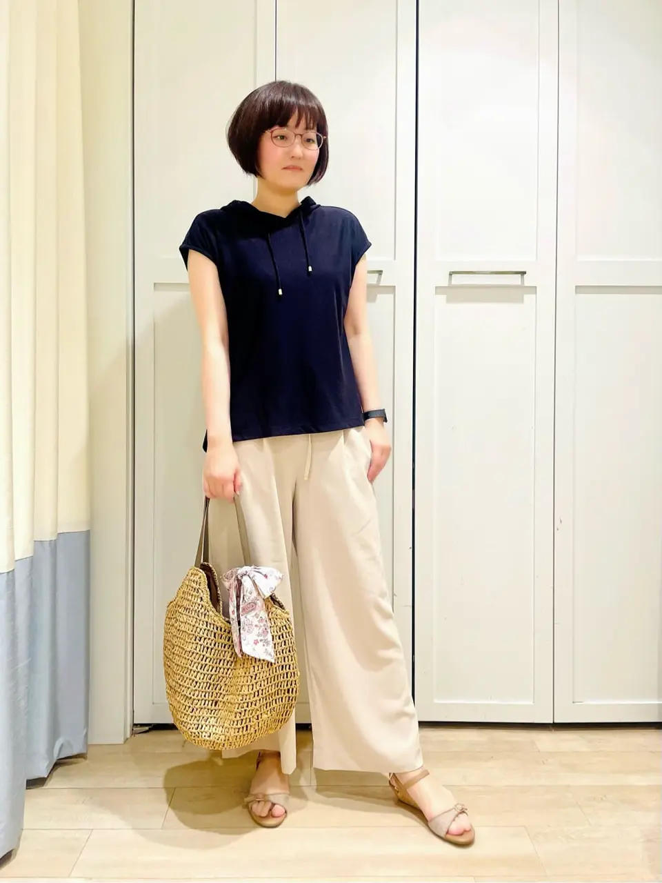 ANY SIS スタッフ コーディネート画像