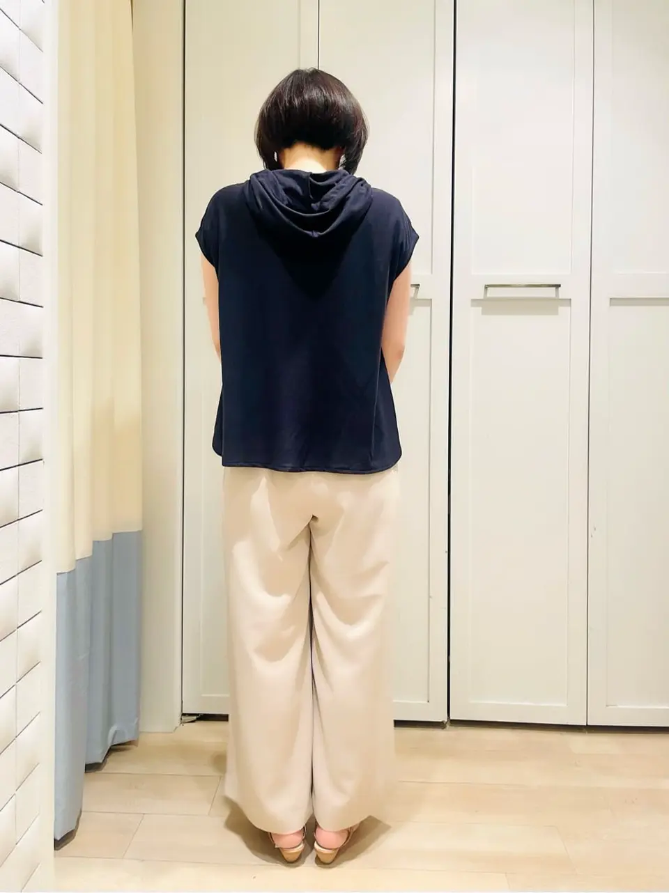 ANY SIS スタッフ コーディネート画像