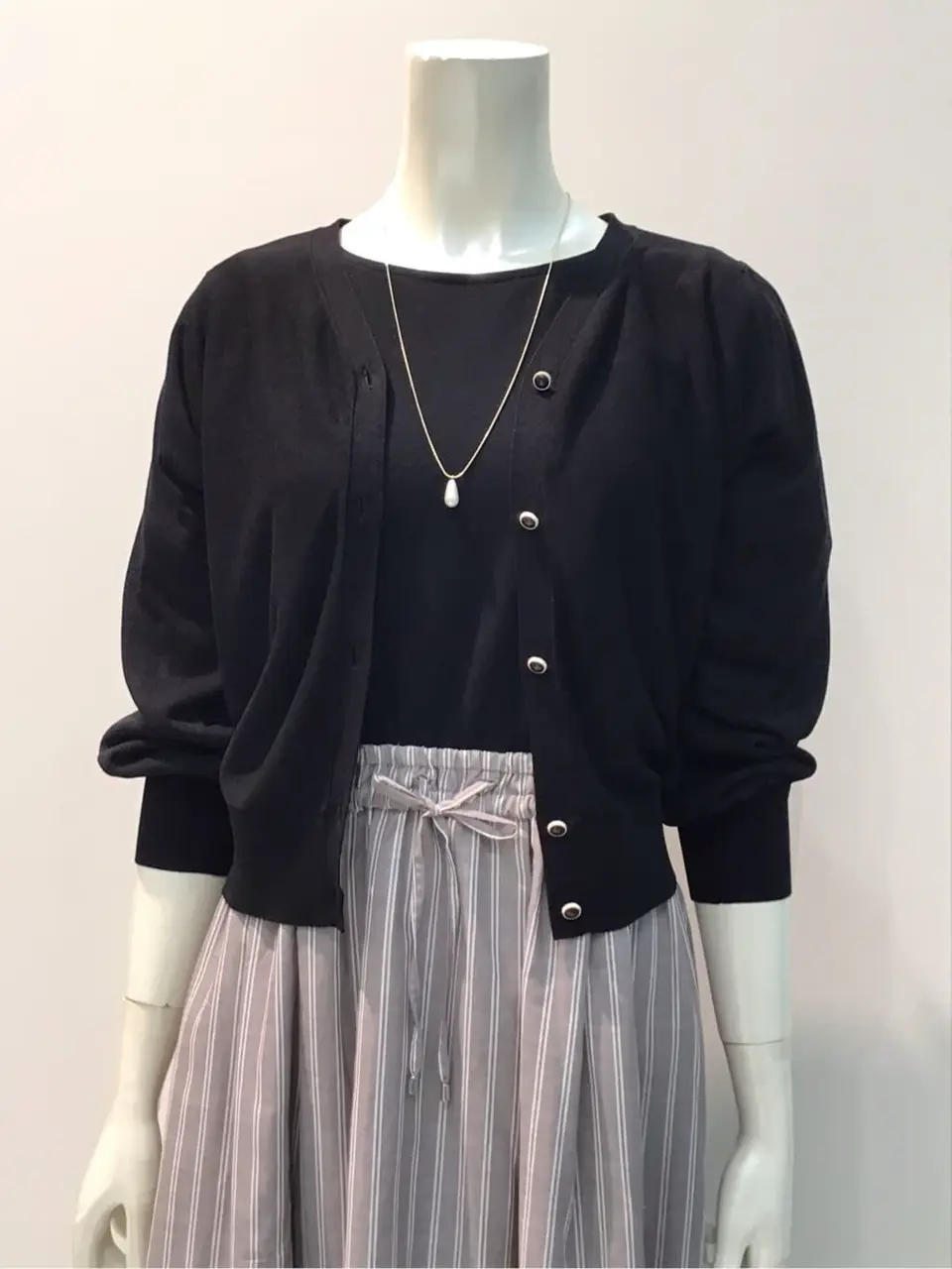 ANY SIS 布川 コーディネート画像