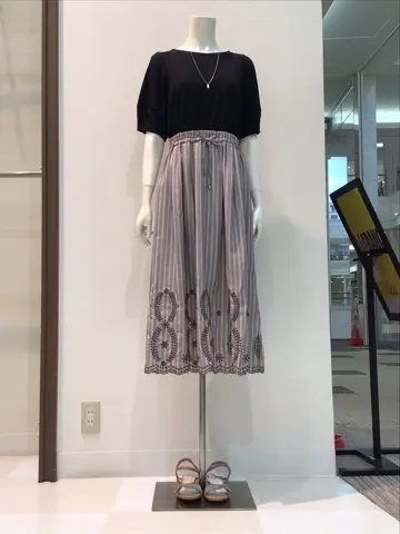 ANY SIS 布川 コーディネート画像