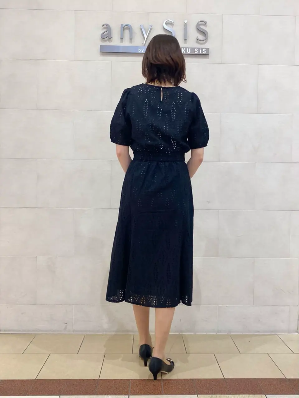 ANY SIS 髙橋 コーディネート画像