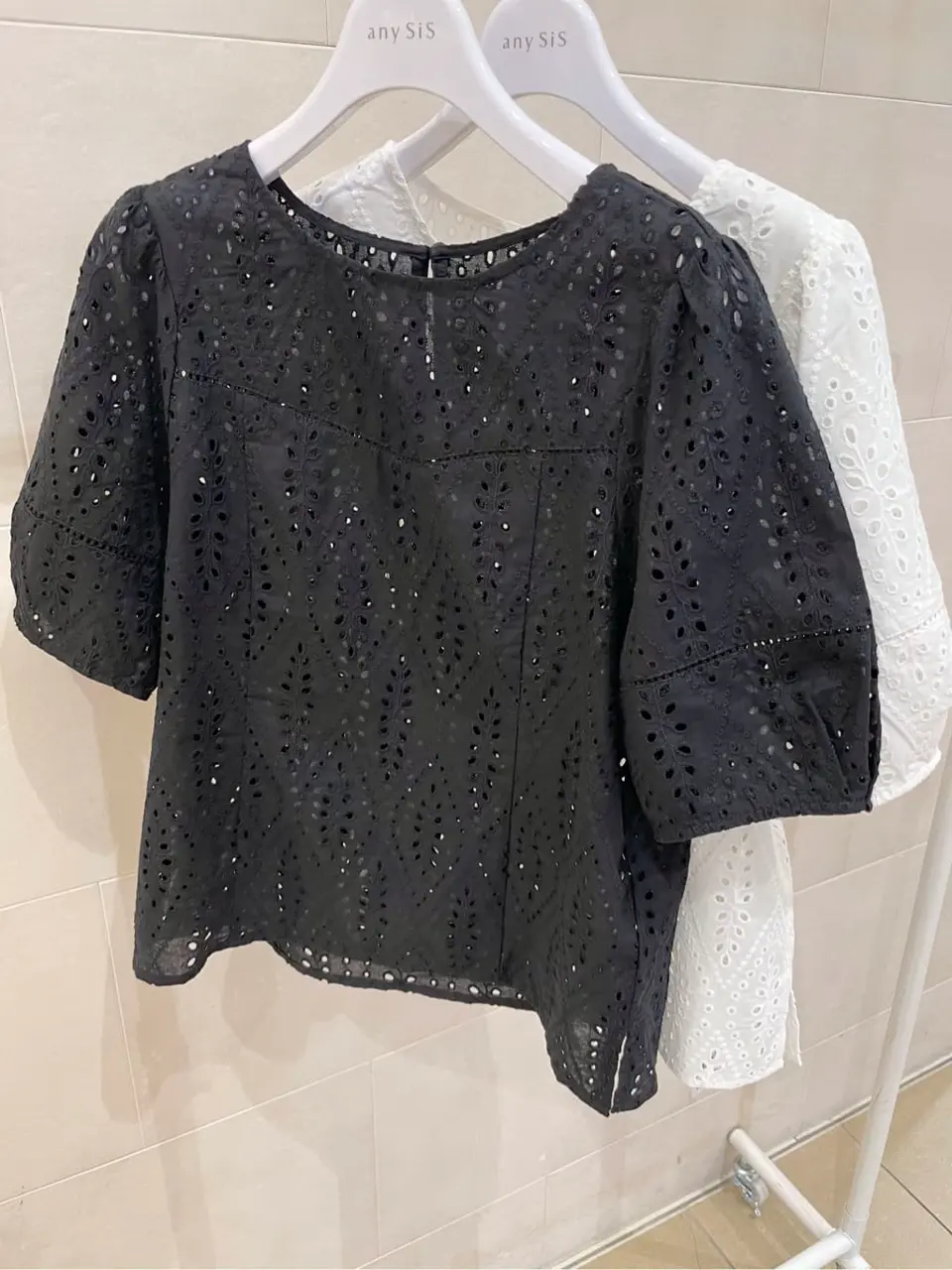 ANY SIS 髙橋 コーディネート画像