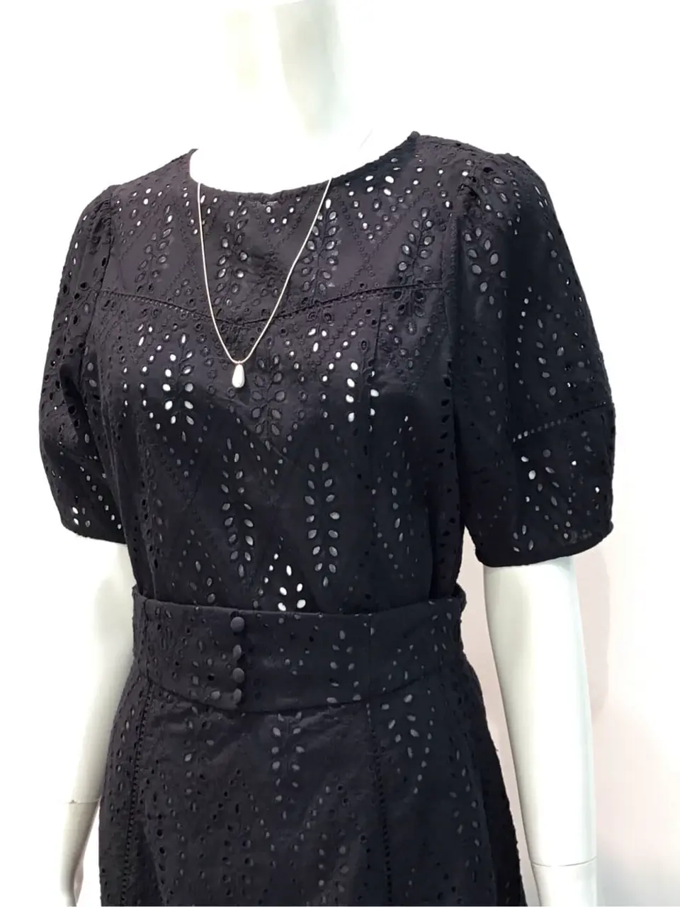 ANY SIS 布川 コーディネート画像