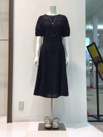 ANY SIS 布川 コーディネート画像