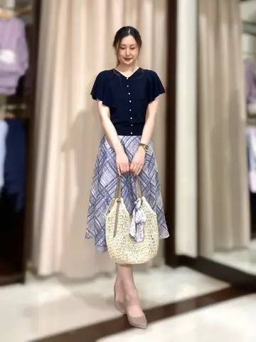 ANY SIS STAFF コーディネート画像