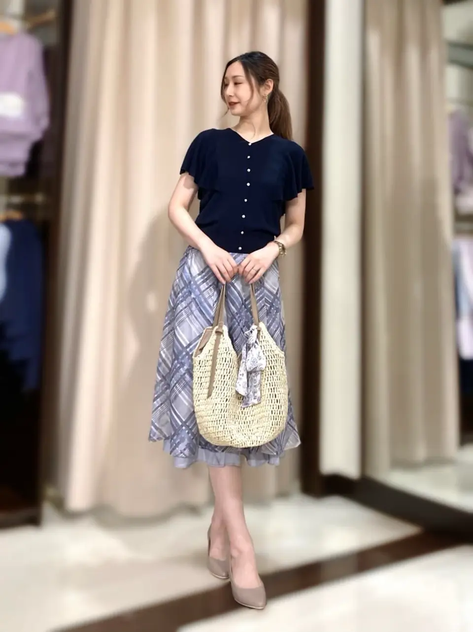 ANY SIS STAFF コーディネート画像