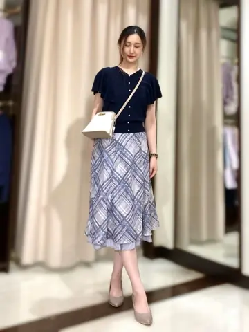 ANY SIS STAFF コーディネート画像