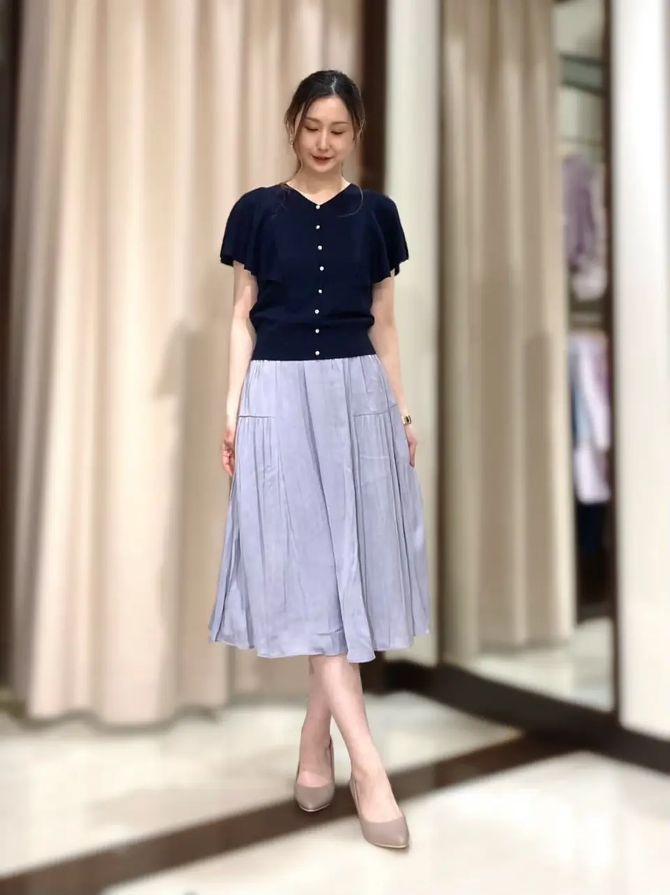 ANY SIS STAFF コーディネート画像