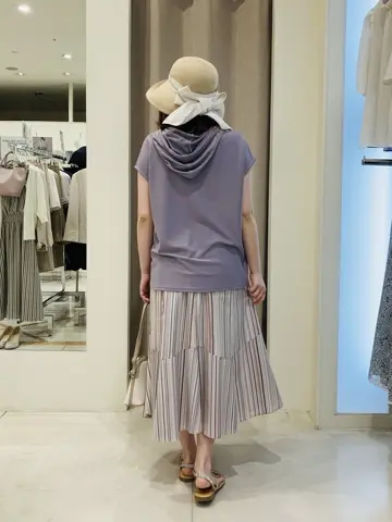 ANY SIS 川根　彩 コーディネート画像