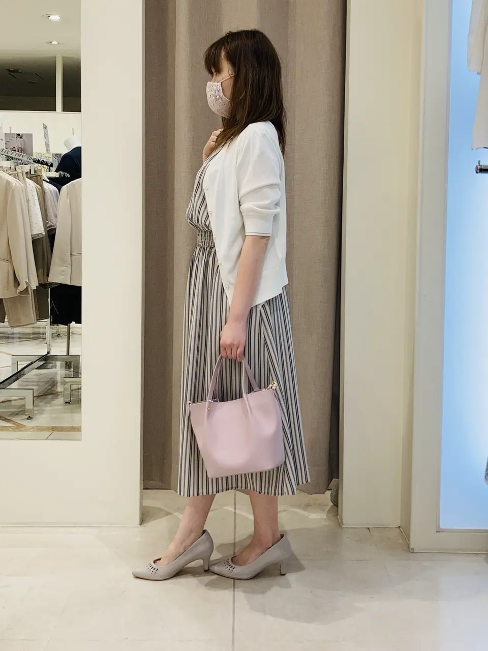 ANY SIS 川根　彩 コーディネート画像