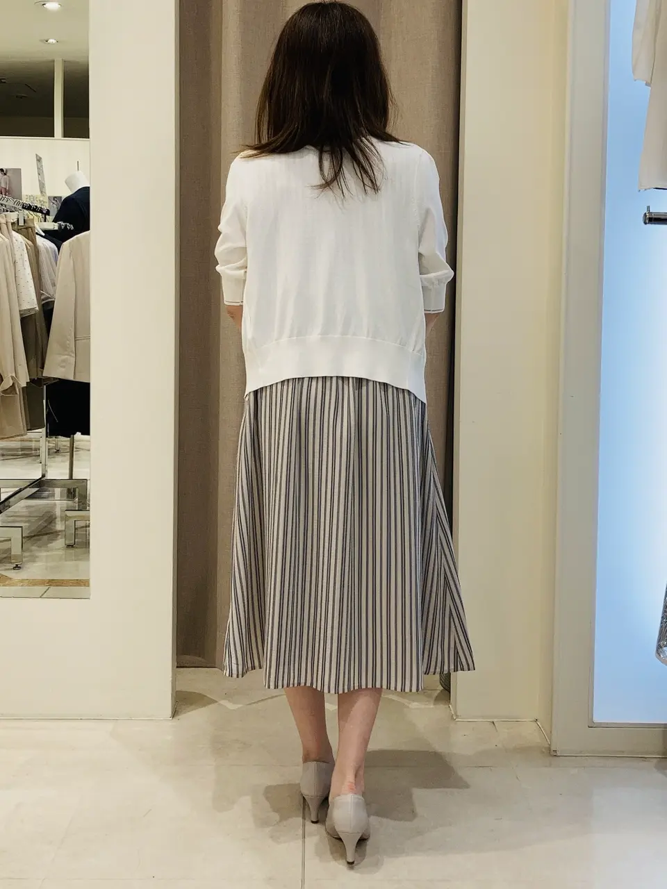 ANY SIS 川根　彩 コーディネート画像