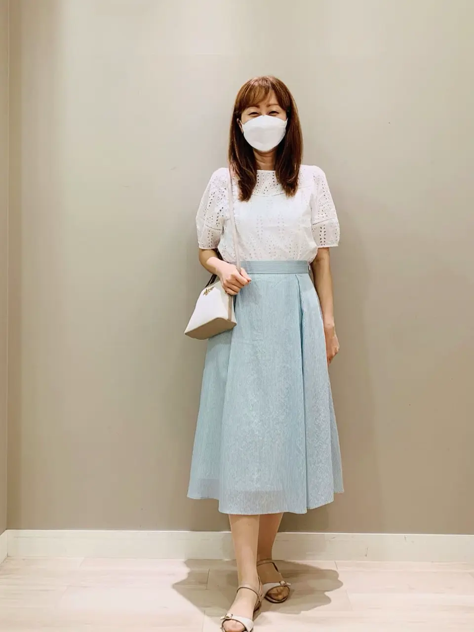 ANY SIS スタッフ コーディネート画像