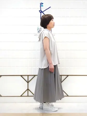 ANY SIS 井上 コーディネート画像