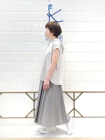 ANY SIS 井上 コーディネート画像