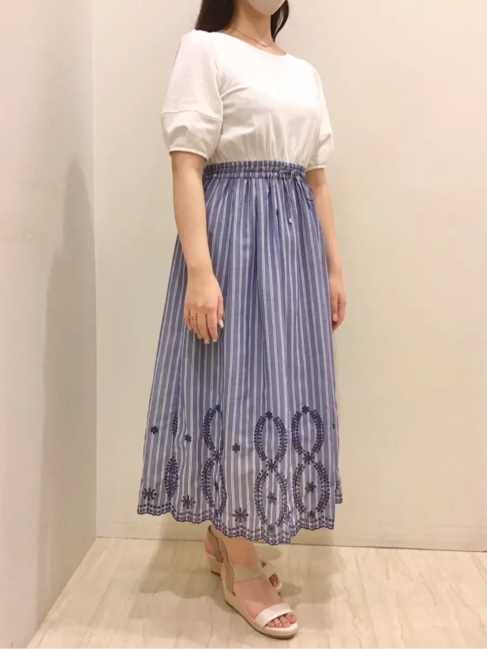 ANY SIS スタッフ コーディネート画像