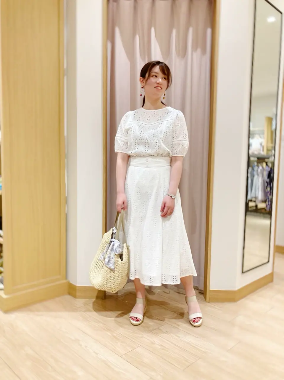 ANY SIS 濱口 コーディネート画像