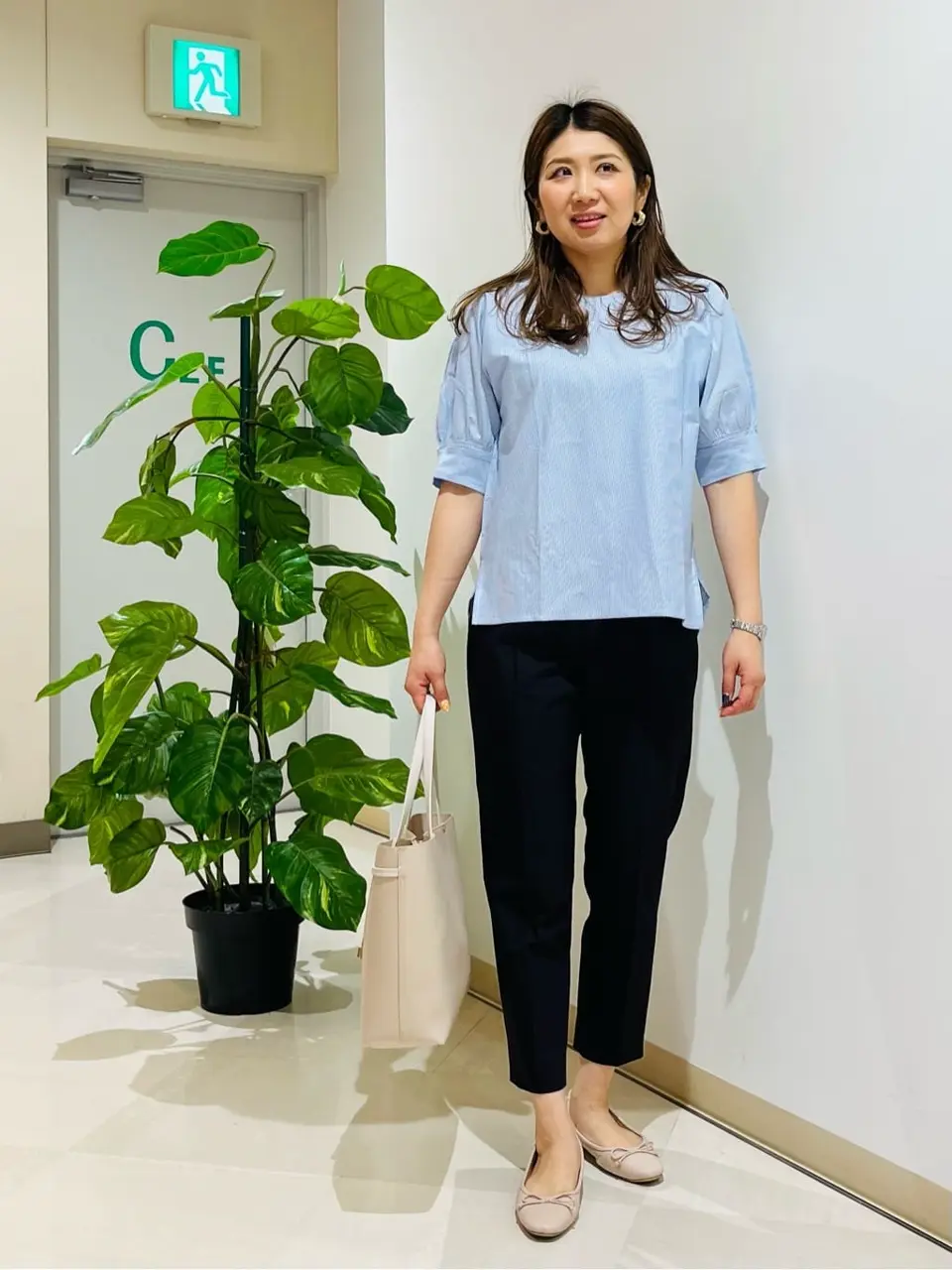 ANY SIS 石川 コーディネート画像