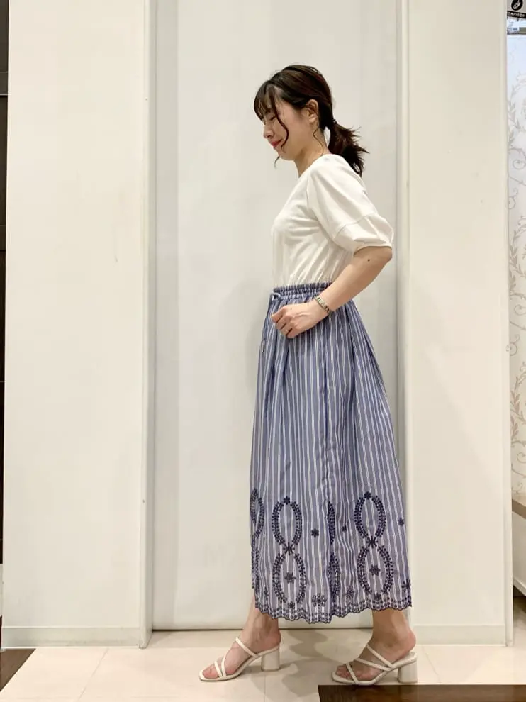 ANY SIS 横田 コーディネート画像