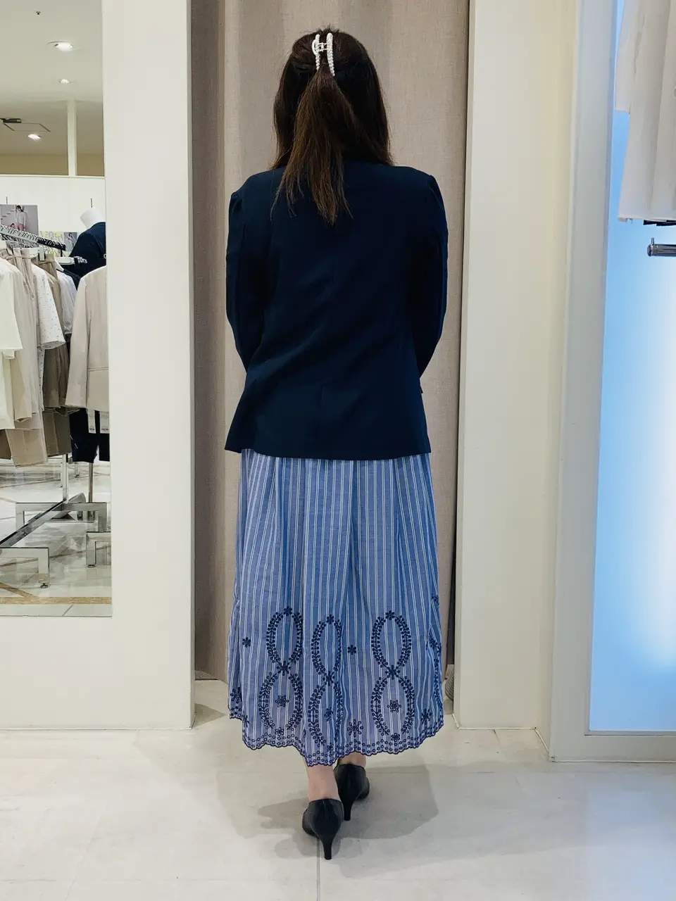 ANY SIS 川根　彩 コーディネート画像