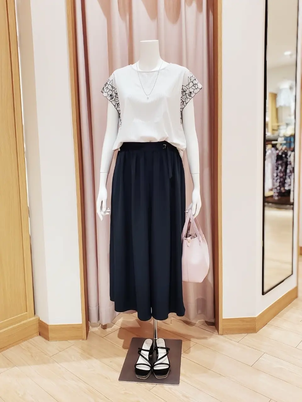  岩田 コーディネート画像