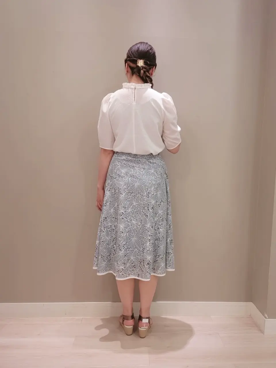 ANY SIS 西村 コーディネート画像