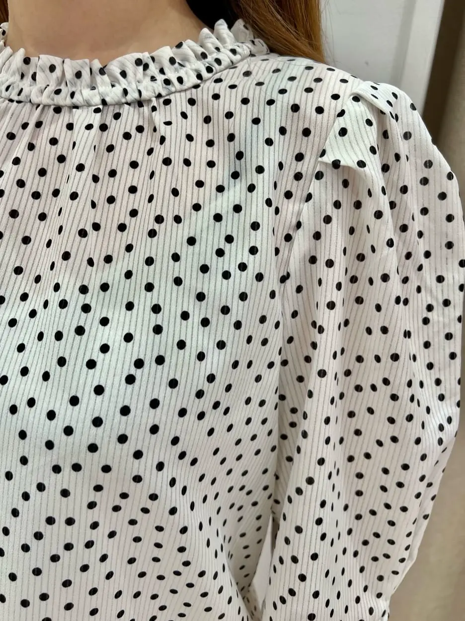 ANY SIS 瀬野 コーディネート画像