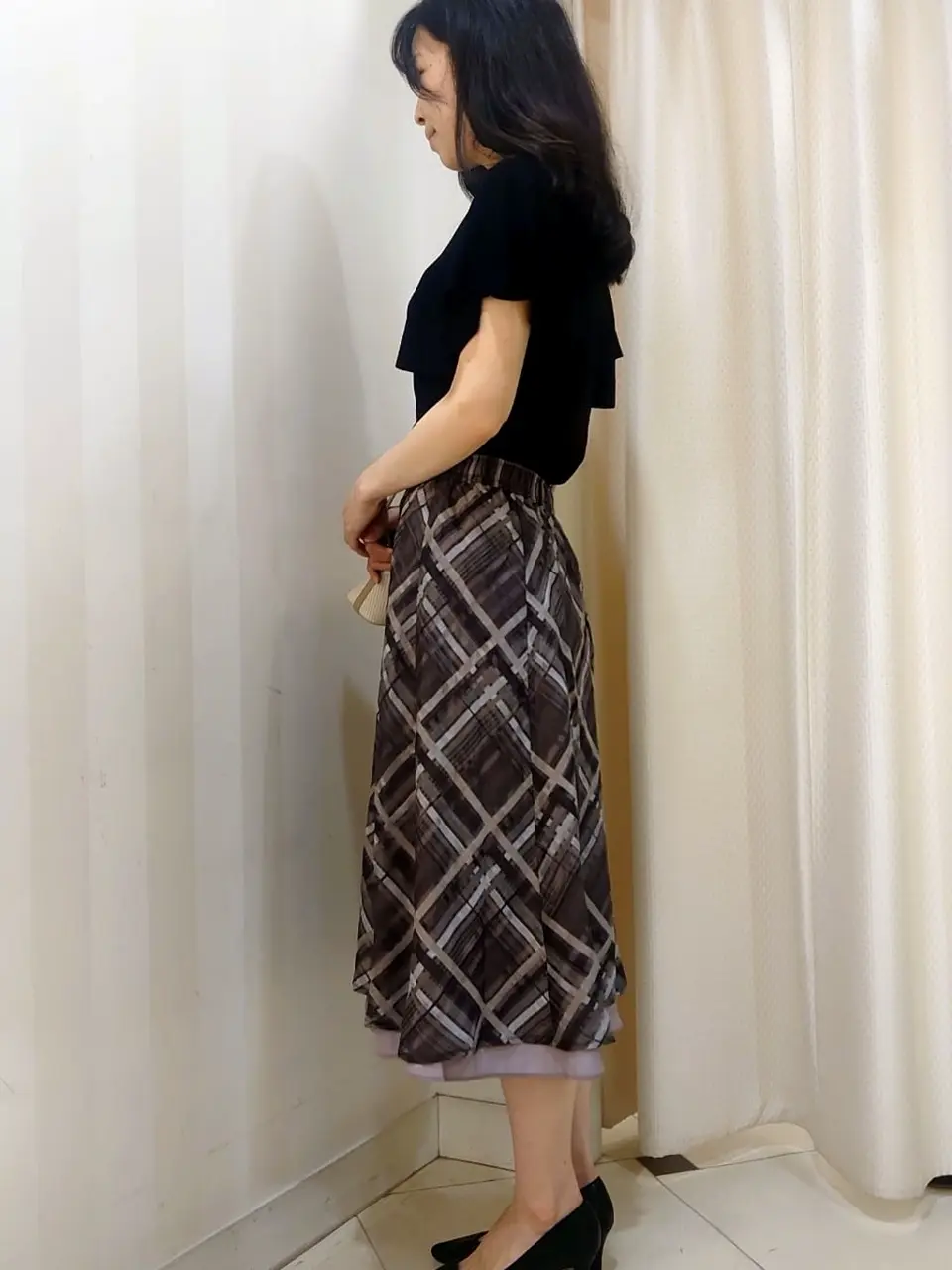 ANY SIS スタッフ コーディネート画像