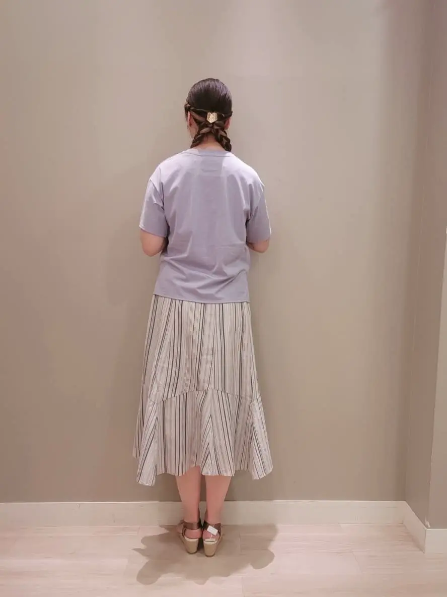 ANY SIS 西村 コーディネート画像