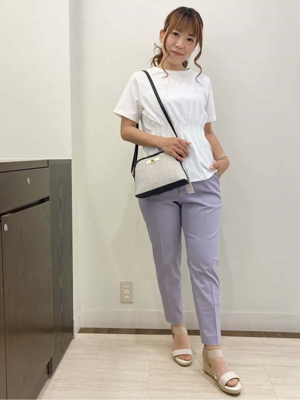 ANY SIS スタッフ コーディネート画像