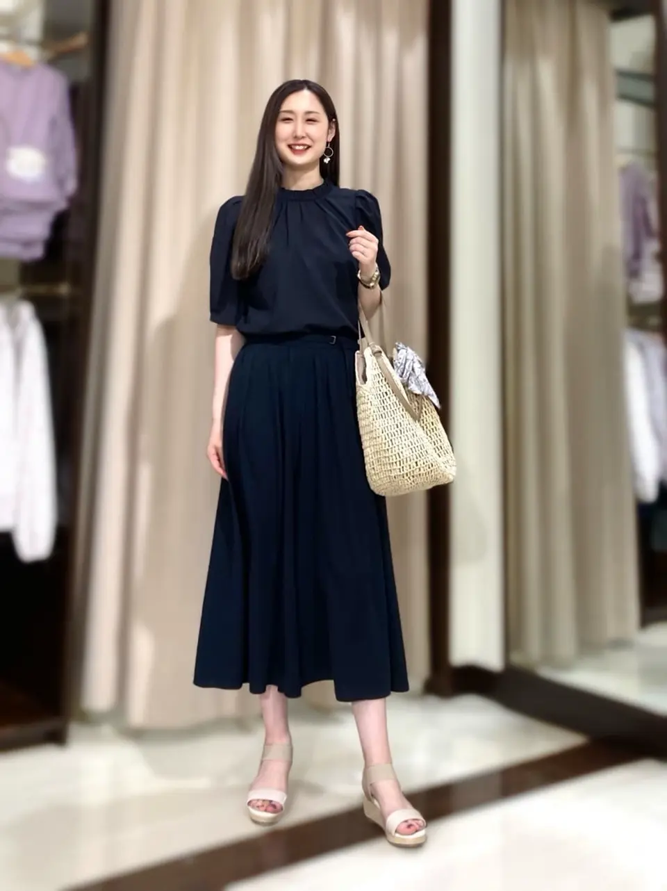 ANY SIS STAFF コーディネート画像