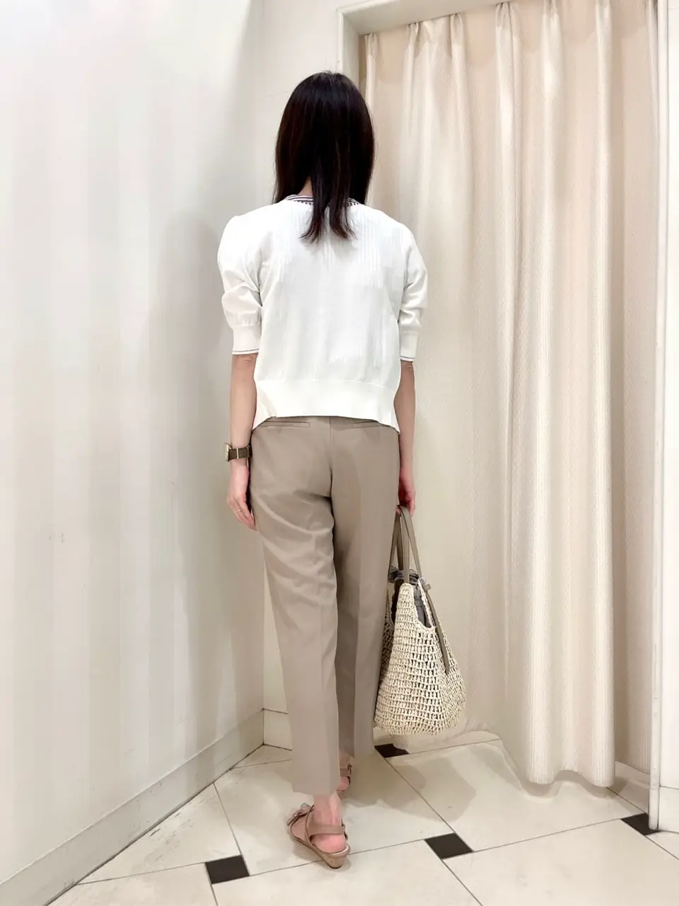 ANY SIS 金井 コーディネート画像