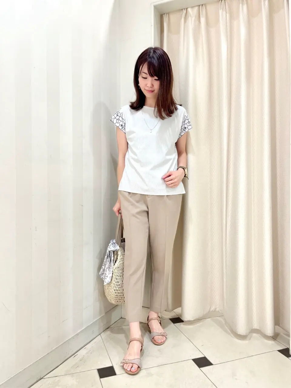 ANY SIS 金井 コーディネート画像