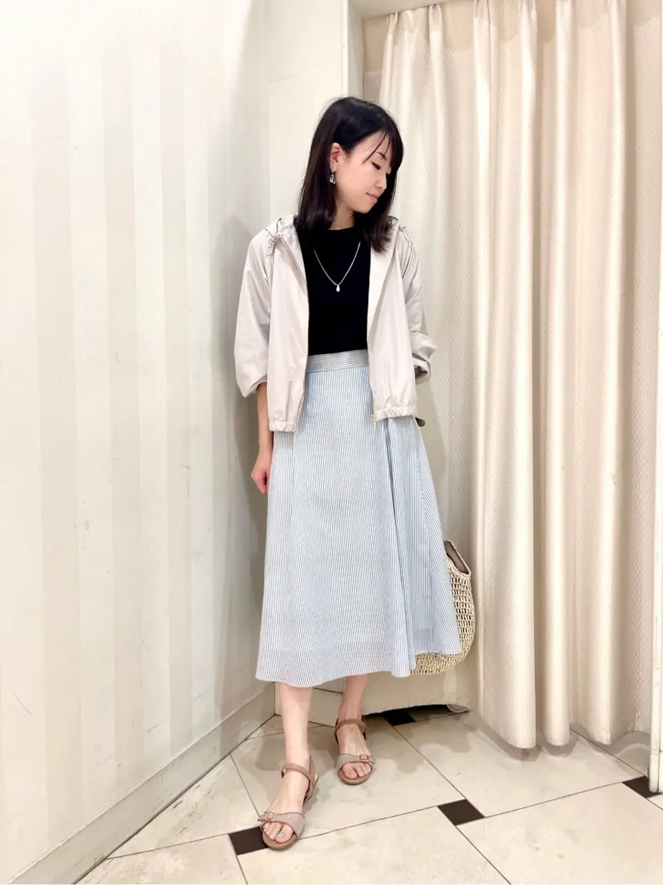 ANY SIS 金井 コーディネート画像