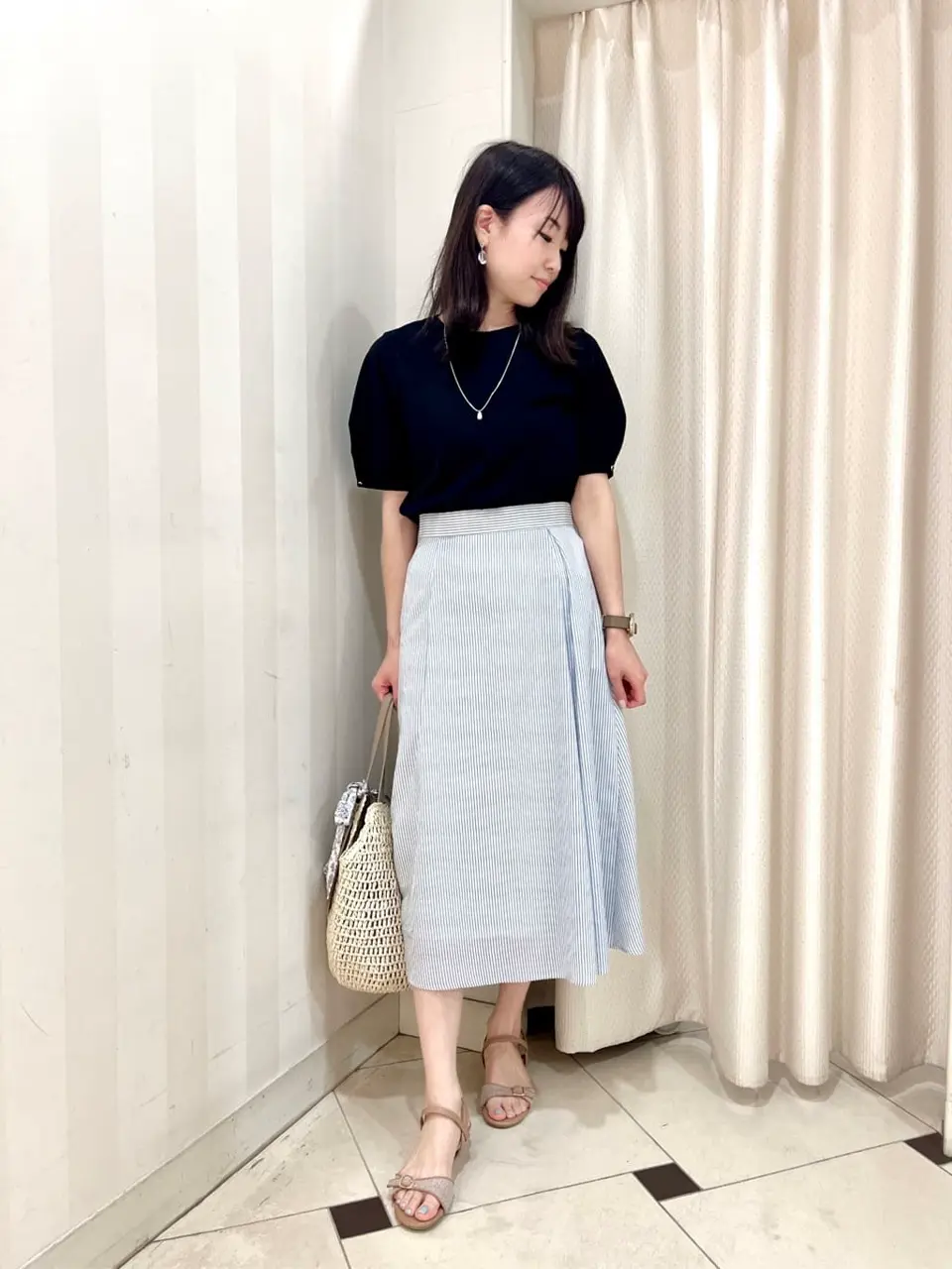 ANY SIS 金井 コーディネート画像