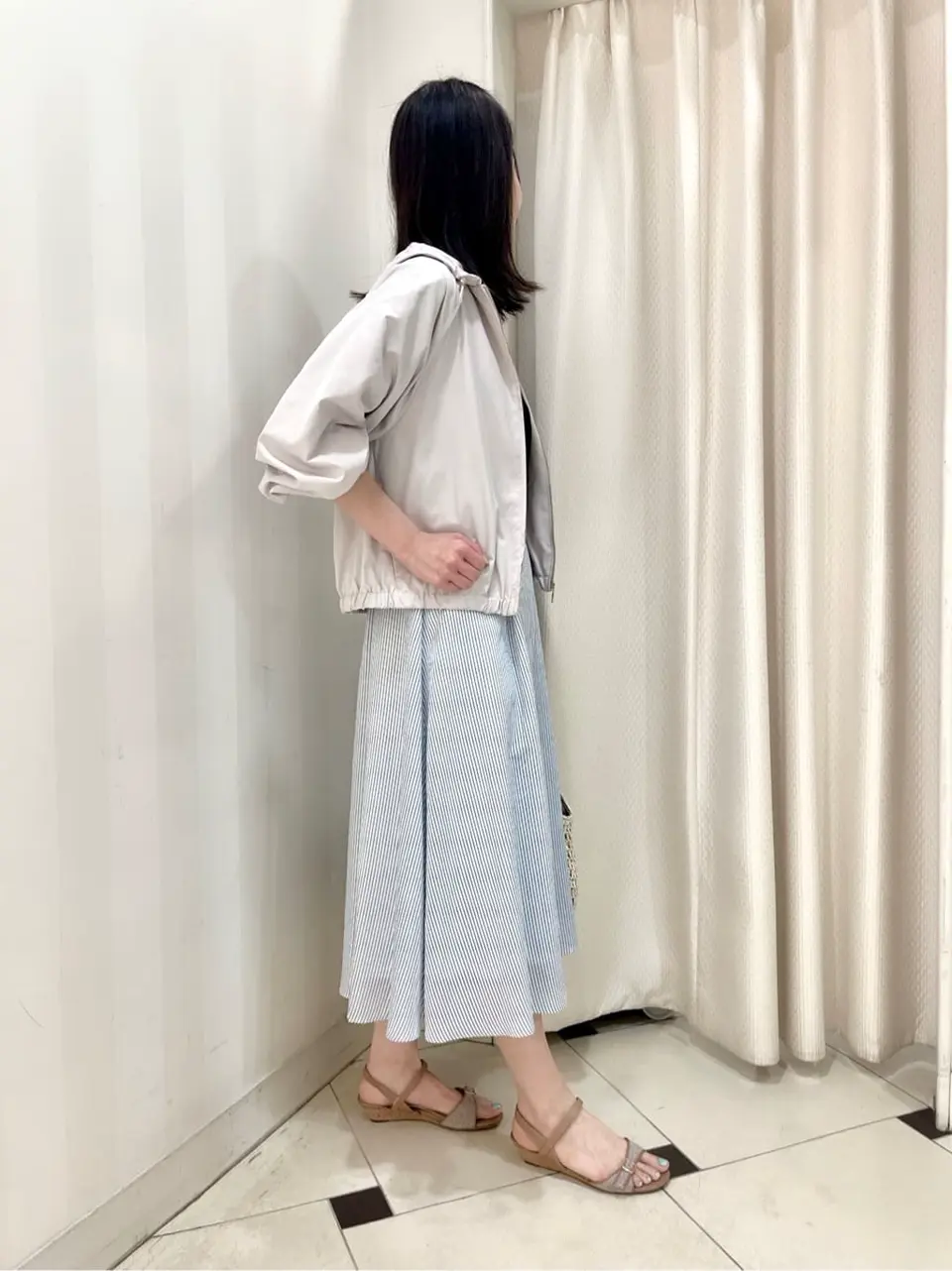 ANY SIS 金井 コーディネート画像