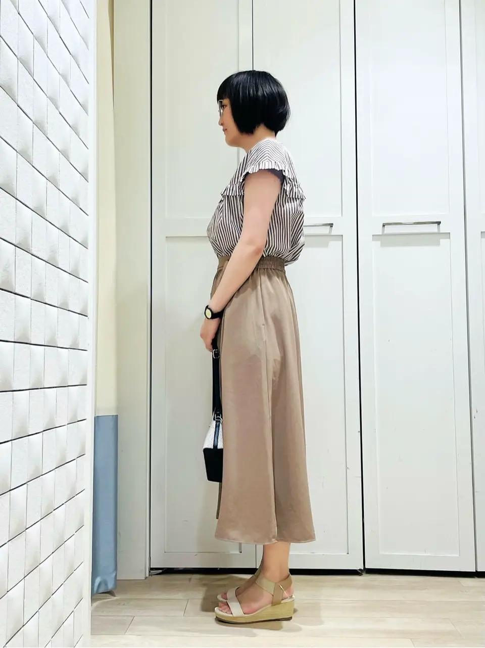 ANY SIS スタッフ コーディネート画像