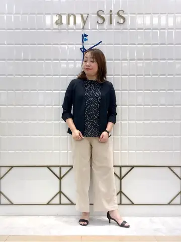 ANY SIS 中山 コーディネート画像