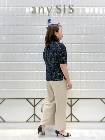 ANY SIS 中山 コーディネート画像